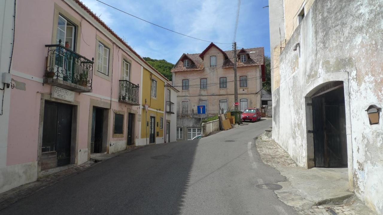 Ribeira Dos Marinheiros Amarelo Apartment Sintra Exterior photo